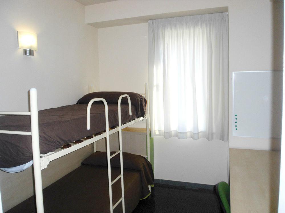 Residencia Universitaria Resa Damia Bonet 발렌시아 외부 사진