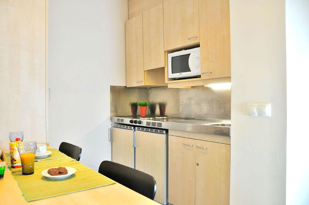 Residencia Universitaria Resa Damia Bonet 발렌시아 외부 사진