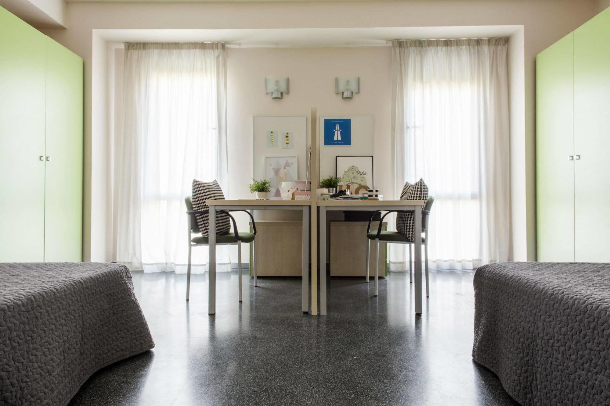 Residencia Universitaria Resa Damia Bonet 발렌시아 외부 사진